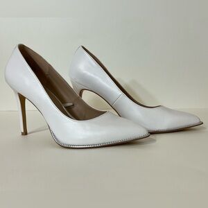 Bcbgeneration BCBG Hallix White Stiletto Heel Pumps Pointed Toe Size 9